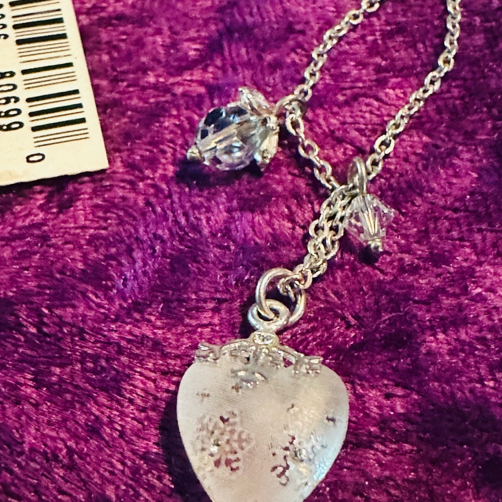 NWT Retired Brighton Frosty Heart Flakes Necklace JN7512 - Picture 8 of 9